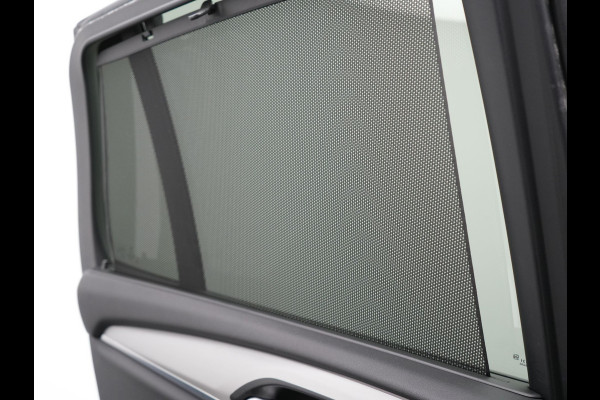 BMW X3 xDrive30e M Sport Plug In Hybrid 293pk Dealer O.H PHEV | Laser LED | 360 Camera | 20"L.M | Head Up | Shadow Line | Lederen Sportstoelen Verwarmd | Sfeerverlichting | BLIS |