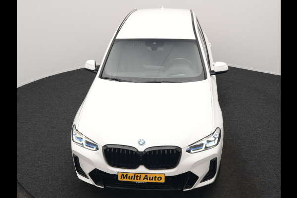 BMW X3 xDrive30e M Sport Plug In Hybrid 293pk Dealer O.H PHEV | Laser LED | 360 Camera | 20"L.M | Head Up | Shadow Line | Lederen Sportstoelen Verwarmd | Sfeerverlichting | BLIS |