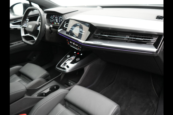 Audi Q4 Sportback e-tron 40 S edition 204pk | Panodak | Adaptive Cruise | Lederen Sportstoelen Verwarmd | Head Up | Matrix LED | Camera | Keyless | Sfeerverlichting | Apple Carplay |