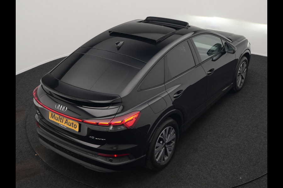 Audi Q4 Sportback e-tron 40 S edition 204pk | Panodak | Adaptive Cruise | Lederen Sportstoelen Verwarmd | Head Up | Matrix LED | Camera | Keyless | Sfeerverlichting | Apple Carplay |