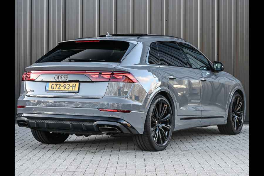 Audi Q8 60 TFSI e quattro Pro Line S 490pk Competition | Nardo Grey Exclusive | B&O Sound | Panoramadak | Soft-Close | Ambiance Interieur | S-Seats | 360 Camera | Adaptive Cruise | Trekhaak