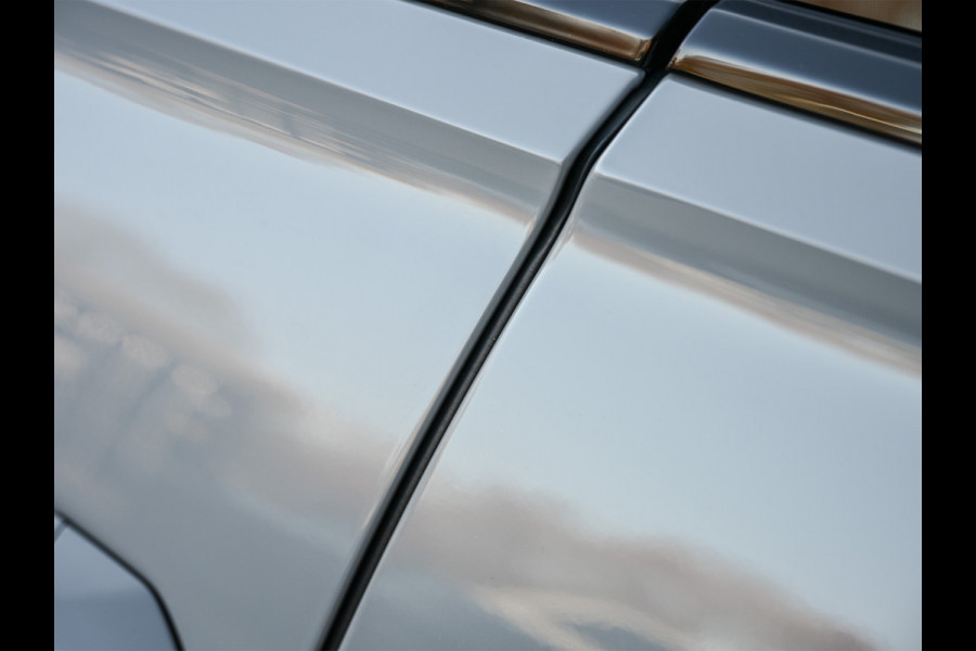 Audi Q8 60 TFSI e quattro Pro Line S 490pk Competition | Nardo Grey Exclusive | B&O Sound | Panoramadak | Soft-Close | Ambiance Interieur | S-Seats | 360 Camera | Adaptive Cruise | Trekhaak