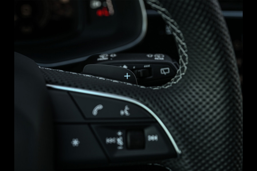 Audi Q8 60 TFSI e quattro Pro Line S 490pk Competition | Nardo Grey Exclusive | B&O Sound | Panoramadak | Soft-Close | Ambiance Interieur | S-Seats | 360 Camera | Adaptive Cruise | Trekhaak