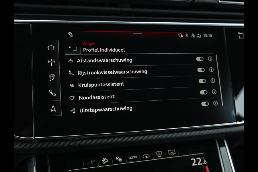 Audi Q8 60 TFSI e quattro | Audi Exclusive | B&O Advanced | S-seats met massage | Soft close | Adaptive cruise | Carbon inleg | Ambiance interieur | 360 camera | Verwarmbaar stuurwiel | Trekhaak