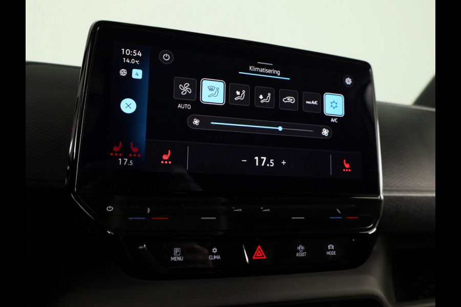 Volkswagen ID. Buzz Cargo 77 kWh 204 pk | Navigatie via App | Trekhaak (wegklapbaar) | Partkeersensoren | Achteruitrijcamera | Stoelverwarming |