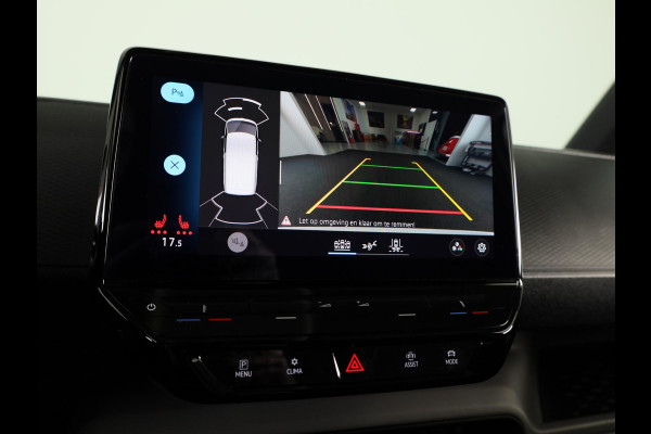 Volkswagen ID. Buzz Cargo 77 kWh 204 pk | Navigatie via App | Trekhaak (wegklapbaar) | Partkeersensoren | Achteruitrijcamera | Stoelverwarming |