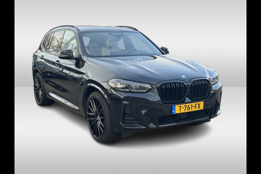 BMW iX3 High Executive 80 kWh / SoH 96,7%  / Trekhaak / Panoramadak / 360Camera / Head-up / Laser LED / Harman Kardon / ACC / Keyless / Dodehoek / DAB
