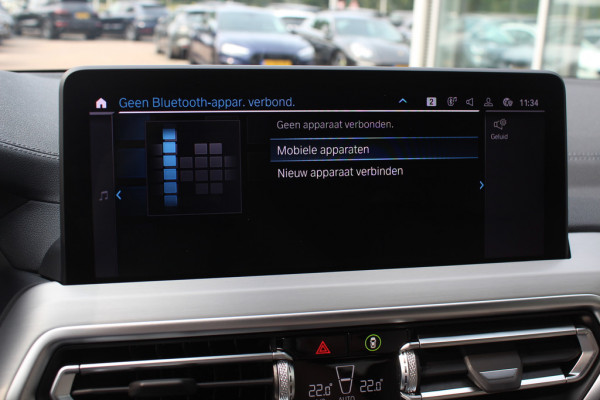 BMW iX3 High Executive 80 kWh / SoH 96,7%  / Trekhaak / Panoramadak / 360Camera / Head-up / Laser LED / Harman Kardon / ACC / Keyless / Dodehoek / DAB