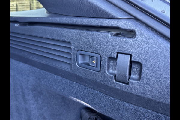 Volkswagen Arteon Shooting Brake eHYBRID 218PK DSG R-LINE BUSINESS+ TREKHAAK/360CAMERA/IQ-LIGHT