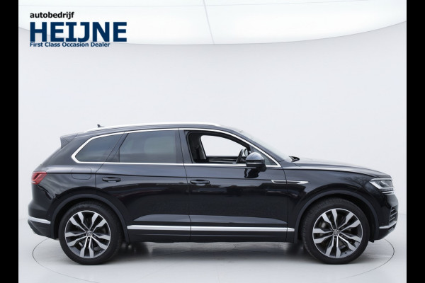 Volkswagen Touareg 3.0 TSi eHybrid ELEGANCE 4MOTION HEAD-UP/LUCHTVERING/PANORAMADAK