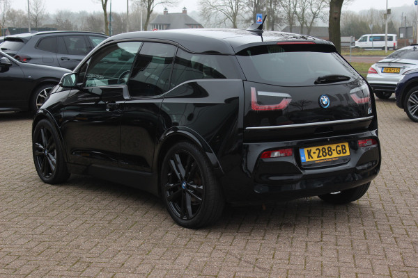 BMW i3 S Dark Shadow Edition 120Ah 42 kWh / SoH 90,4%  / Camera / Navigatie / 20'' / Stoelverwarming / DAB / LED / Cruise Control