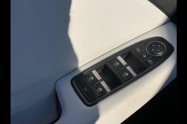 Renault Clio 1.6 E-Tech Hybrid 140 Business Zen NIEUWSTAAT LUXE !