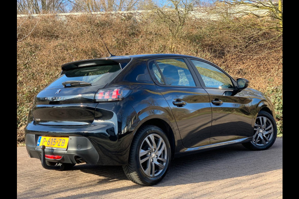 Peugeot 208 1.2 PureTech Active Pack 2022 / NETTO € 6750 / PRIJS NL € 9200.-