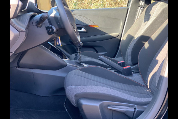 Peugeot 208 1.2 PureTech Active Pack 2022 / NETTO € 6750 / PRIJS NL € 9200.-