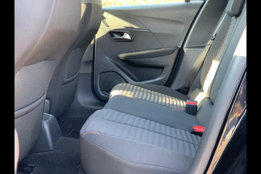 Peugeot 208 1.2 PureTech Active Pack 2022 / NETTO € 6750 / PRIJS NL € 9200.-