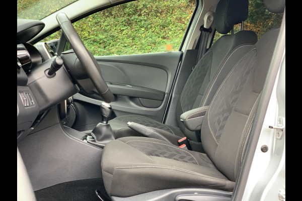 Renault Clio Estate 0.9 TCe Limited LUXE UITV. TOPSTAAT 2018