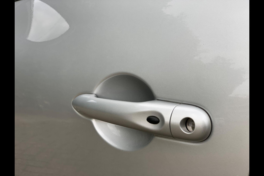 Renault Clio Estate 0.9 TCe Limited LUXE UITV. TOPSTAAT 2018