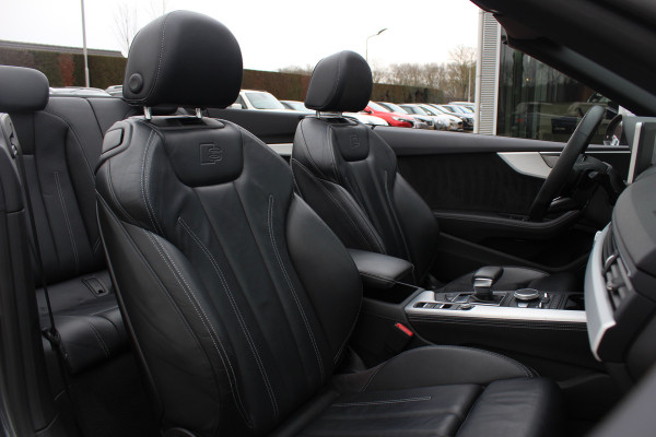 Audi A5 Cabriolet 2.0 TFSI Launch Edition NL Auto! / Trekhaak / Leder / Nekverwarming / Navigatie / Parkeerhulp V+A / 19'' / Windscherm / Stoelverwarming / Cruise Control