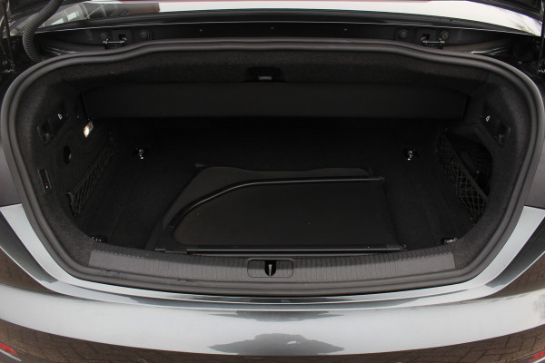 Audi A5 Cabriolet 2.0 TFSI Launch Edition NL Auto! / Trekhaak / Leder / Nekverwarming / Navigatie / Parkeerhulp V+A / 19'' / Windscherm / Stoelverwarming / Cruise Control