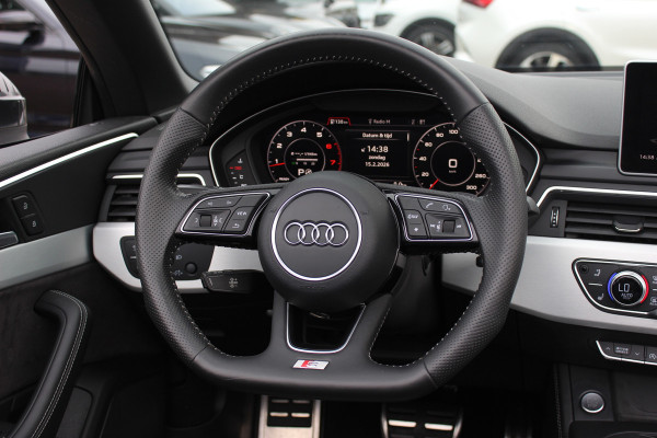 Audi A5 Cabriolet 2.0 TFSI Launch Edition NL Auto! / Trekhaak / Leder / Nekverwarming / Navigatie / Parkeerhulp V+A / 19'' / Windscherm / Stoelverwarming / Cruise Control
