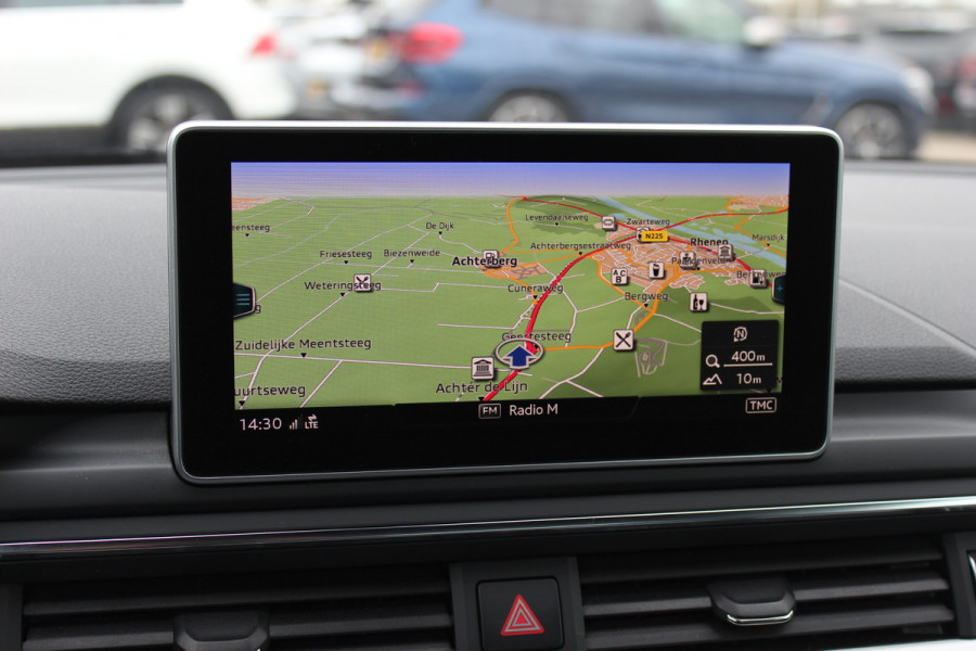 Audi A5 Cabriolet 2.0 TFSI Launch Edition NL Auto! / Trekhaak / Leder / Nekverwarming / Navigatie / Parkeerhulp V+A / 19'' / Windscherm / Stoelverwarming / Cruise Control