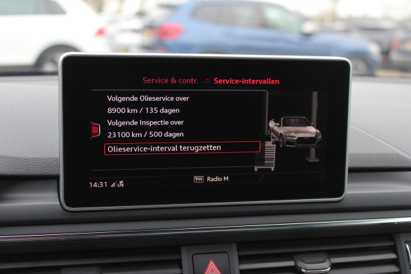 Audi A5 Cabriolet 2.0 TFSI Launch Edition NL Auto! / Trekhaak / Leder / Nekverwarming / Navigatie / Parkeerhulp V+A / 19'' / Windscherm / Stoelverwarming / Cruise Control