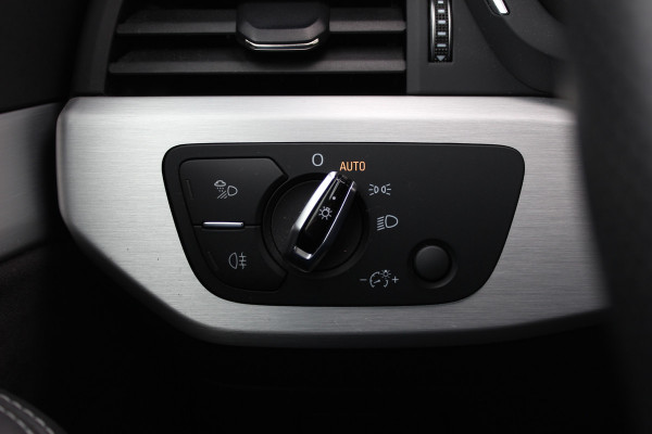 Audi A5 Cabriolet 2.0 TFSI Launch Edition NL Auto! / Trekhaak / Leder / Nekverwarming / Navigatie / Parkeerhulp V+A / 19'' / Windscherm / Stoelverwarming / Cruise Control