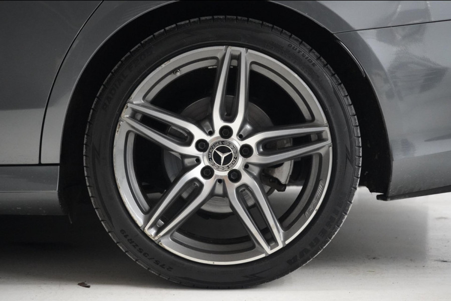 Mercedes-Benz E-Klasse 200 d AMG-Line | PANO | SFEERVERLICHTING