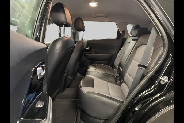Kia e-Niro DynamicLine 64 kWh Climate control / Stoel verwarming / stuur verwarming