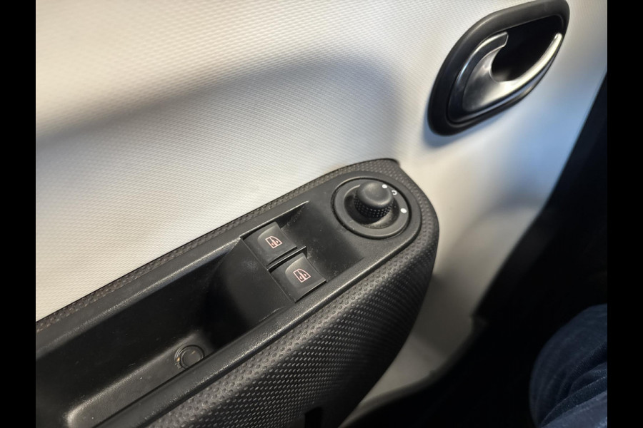 Renault Twingo 1.0 SCe Collection Airco / elektrische ramen / lage kilometerstand