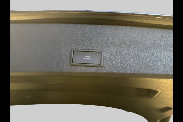 Seat Ateca 1.5 TSI FR Business Intense Standkachel / elektrische trekhaak / navigatie