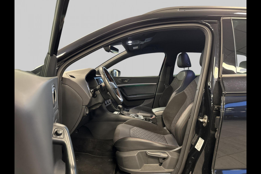 Seat Ateca 1.5 TSI FR Business Intense Standkachel / elektrische trekhaak / navigatie