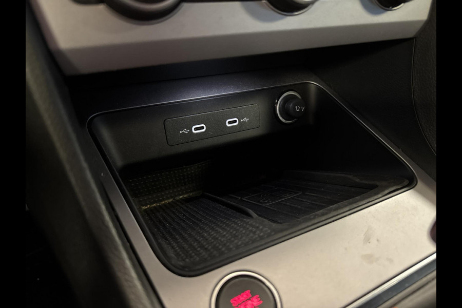 Seat Ateca 1.5 TSI FR Business Intense Standkachel / elektrische trekhaak / navigatie