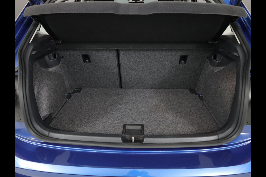 Volkswagen Polo 1.0 TSI Comfortline 95 pk Automaat (DSG) | Navigatie | Adaptieve cruise control | Apple Carplay/Android Auto |