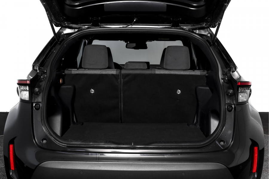 Toyota Yaris Cross 1.5 Hybrid 115 Dynamic | Dig.Cockpit | Adapt.Cruise | Stoel-+stuurverwarming | Camera | PDC | NAV+App.Connect | Auto.Airco | LM 17" | 9524