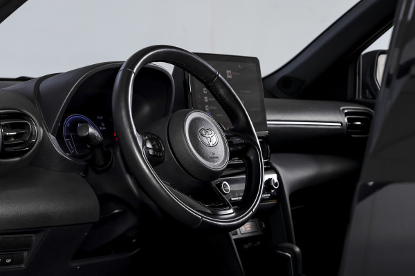 Toyota Yaris Cross 1.5 Hybrid 115 Dynamic | Dig.Cockpit | Adapt.Cruise | Stoel-+stuurverwarming | Camera | PDC | NAV+App.Connect | Auto.Airco | LM 17" | 9524