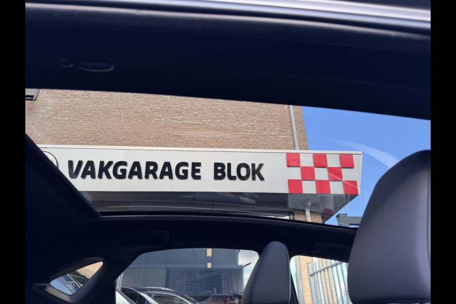 Lexus NX 300h AWD F SPORT | Pano dak | 12 mnd BOVAG Garantie | Rijklaar!!