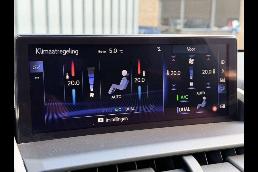 Lexus NX 300h AWD F SPORT | Pano dak | 12 mnd BOVAG Garantie | Rijklaar!!