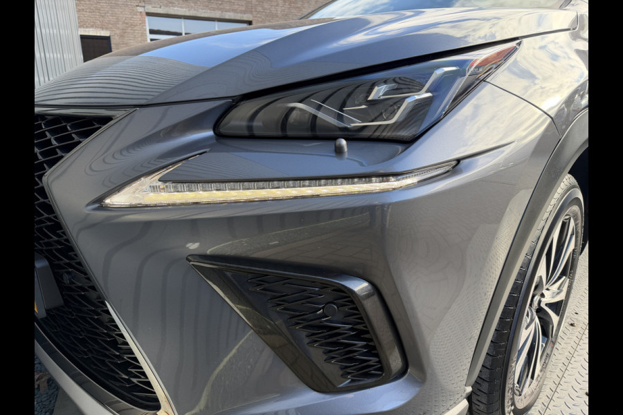 Lexus NX 300h AWD F SPORT | Pano dak | 12 mnd BOVAG Garantie | Rijklaar!!