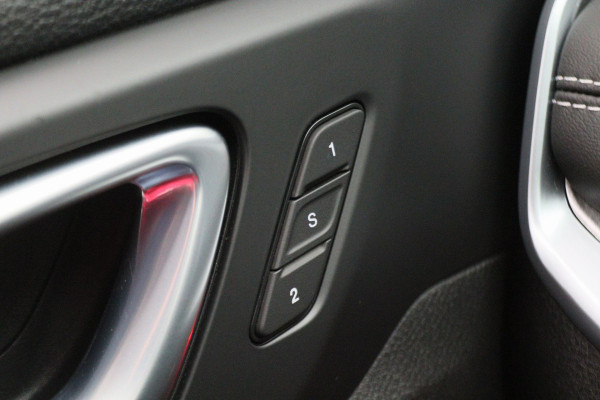 Jeep Compass 4xe 240 Plug-in Hybrid Electric S Leer, 360° Camera, Alpine Sound, ACC, Gekoelde Stoelen, Apple Carplay, 19''