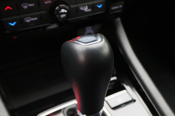 Jeep Compass 4xe 240 Plug-in Hybrid Electric S Leer, 360° Camera, Alpine Sound, ACC, Gekoelde Stoelen, Apple Carplay, 19''