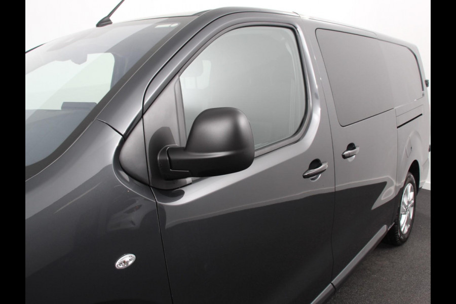 Opel Vivaro 2.0 Diesel 180 S&S L3 Automaat Dubbele Cabine 2 schuifdeuren Android Auto/Apple CarPlay Navigatie Keyless Entry&Start Climate Control Camera Cruise Control Houten afwerking laadruimte Trekhaak lichtmetalen velgen
