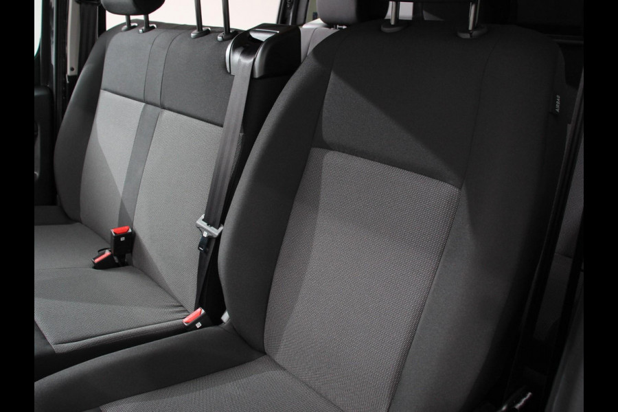 Opel Vivaro 2.0 Diesel 180 S&S L3 Automaat Dubbele Cabine 2 schuifdeuren Android Auto/Apple CarPlay Navigatie Keyless Entry&Start Climate Control Camera Cruise Control Houten afwerking laadruimte Trekhaak lichtmetalen velgen