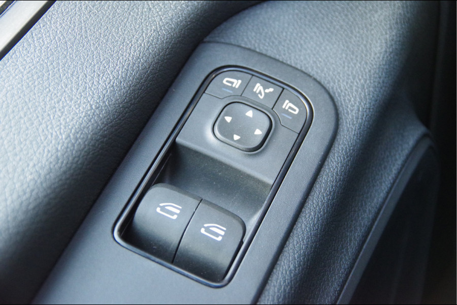 Mercedes-Benz Sprinter 316 2.2 CDI L2H2 AUT. LED, 3.5T TREKHAAK, ADAPT. CRUISE, MBUX 10'', STANDKACHEL, CAMERA, CLIMA,