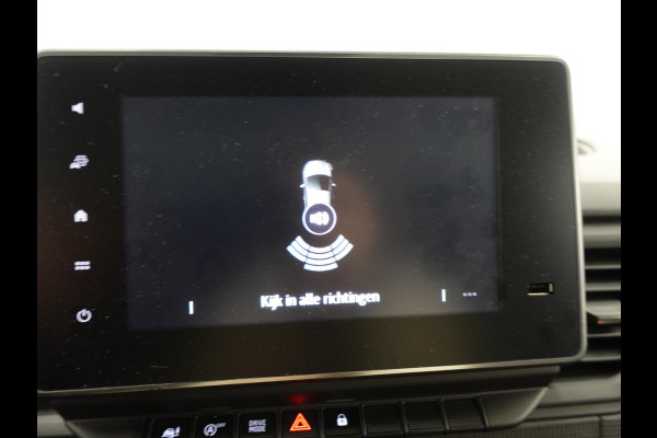 Renault Trafic 2.0 Blue dCi 150PK T30 L2H1 Advance Automaat Renault Trafic 2.0 Blue dCi 150PK T30 L2H1 Advance Airco Bluetooth Cruise PDC Trekhaak