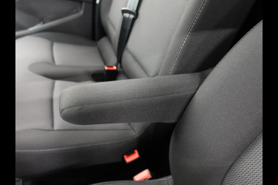 Renault Trafic 2.0 Blue dCi 150PK T30 L2H1 Advance Automaat Renault Trafic 2.0 Blue dCi 150PK T30 L2H1 Advance Airco Bluetooth Cruise PDC Trekhaak