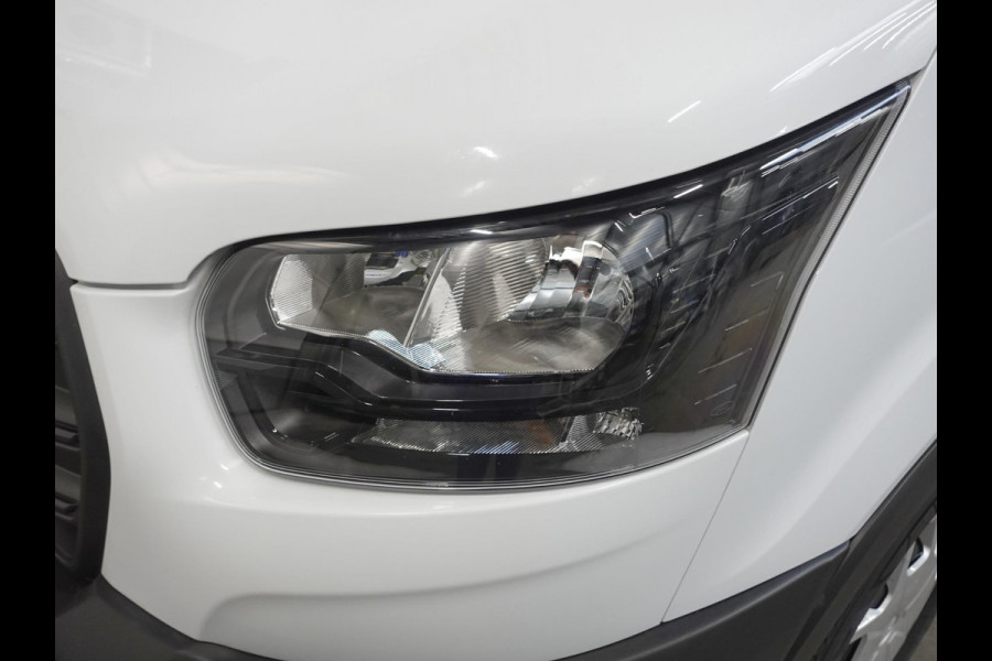 Ford Transit 330 2.0 TDCI L3H2 Trend Airco Adaptive Cruise Control Navigatie Trekhaak