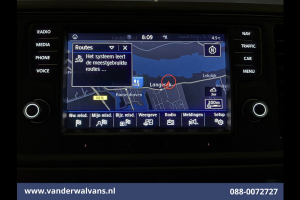 Volkswagen Crafter 2.0 TDI L3H3 L2H2 Euro6 Airco | Navigatie | Camera | Trekhaak | Apple Carplay | Cruisecontrol Chauffeursstoel, Android Auto, Parkeersensoren, Bijrijdersbank