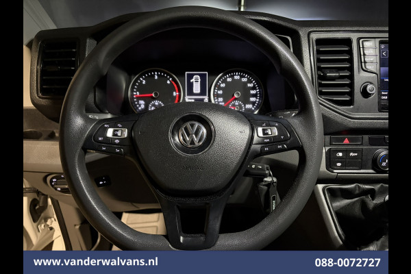 Volkswagen Crafter 2.0 TDI L3H3 L2H2 Euro6 Airco | Navigatie | Camera | Trekhaak | Apple Carplay | Cruisecontrol Chauffeursstoel, Android Auto, Parkeersensoren, Bijrijdersbank