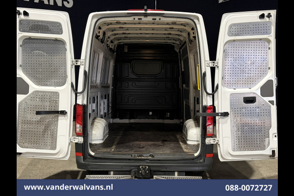 Volkswagen Crafter 2.0 TDI L3H3 L2H2 Euro6 Airco | Navigatie | Camera | Trekhaak | Apple Carplay | Cruisecontrol Chauffeursstoel, Android Auto, Parkeersensoren, Bijrijdersbank